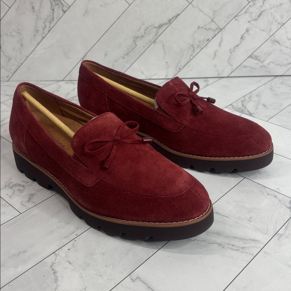 NWT Vionic Womens Charm Finley Burgundy Suede Comfort Supportive Loafers Size 8W - Picture 3 of 8